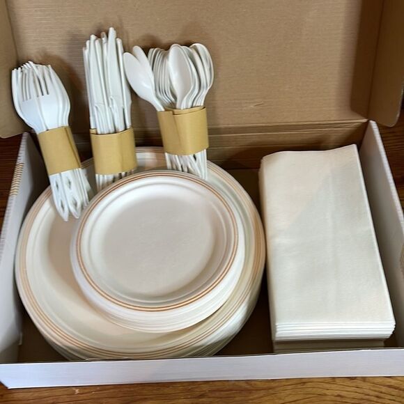 Eco Nudge Disposable Dining Set serves 25 guests Eco Friendly Biodegradable - Picture 2 of 8